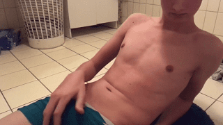 Toned teen boy nude iPhone recording